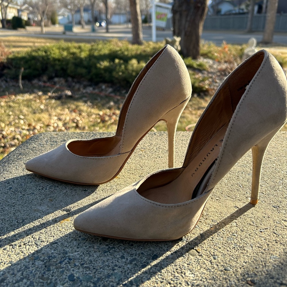 These taupe suede shoes will go with everything!!